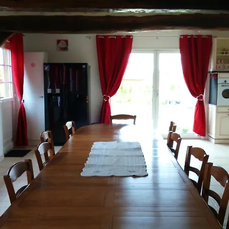 House With 3 Bedrooms In Bolleville With Enclosed Garden And Wifi 17 Km From The Beach