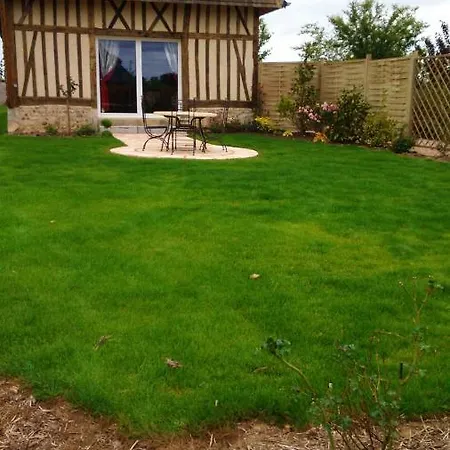 House With 3 Bedrooms In Bolleville With Enclosed Garden And Wifi 17 Km From The Beach 別荘 *